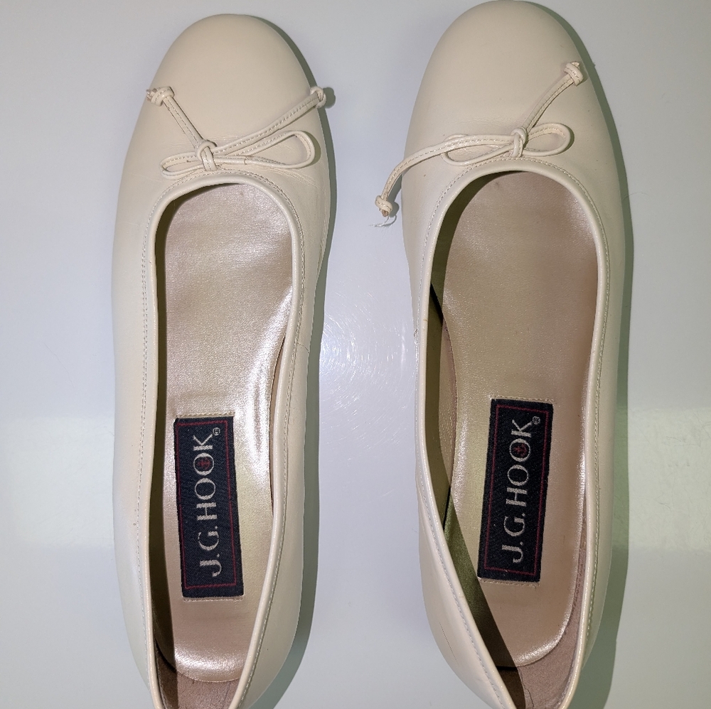 JG Hook cream ballet flats